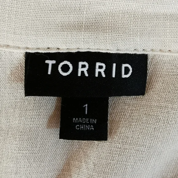 Torrid Lace Trim Tunic Top in Light Beige/Cream - Sz 1X Open To Offers - Picture 10 of 11